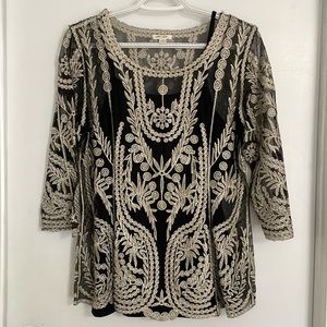 2-Piece Dressy Top - Sheer with Cami Black and Gold Sz M